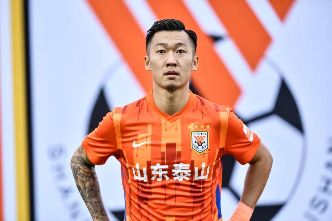 أغلى 10 صفقات في تاريخ ريال مدريد بيريز يغير مفهوم سوق الانتقالات